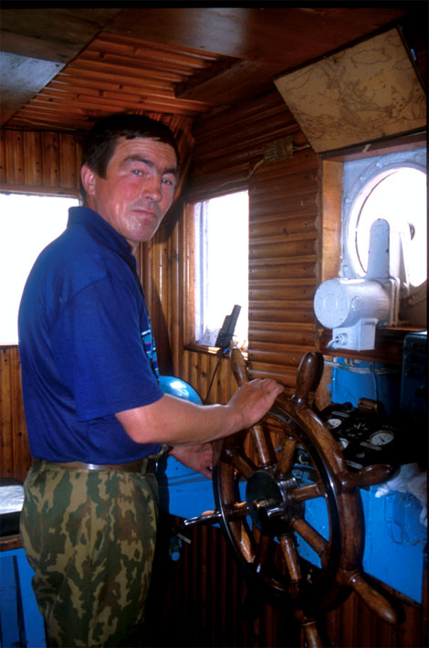 Kapitän auf dem Baikalsee